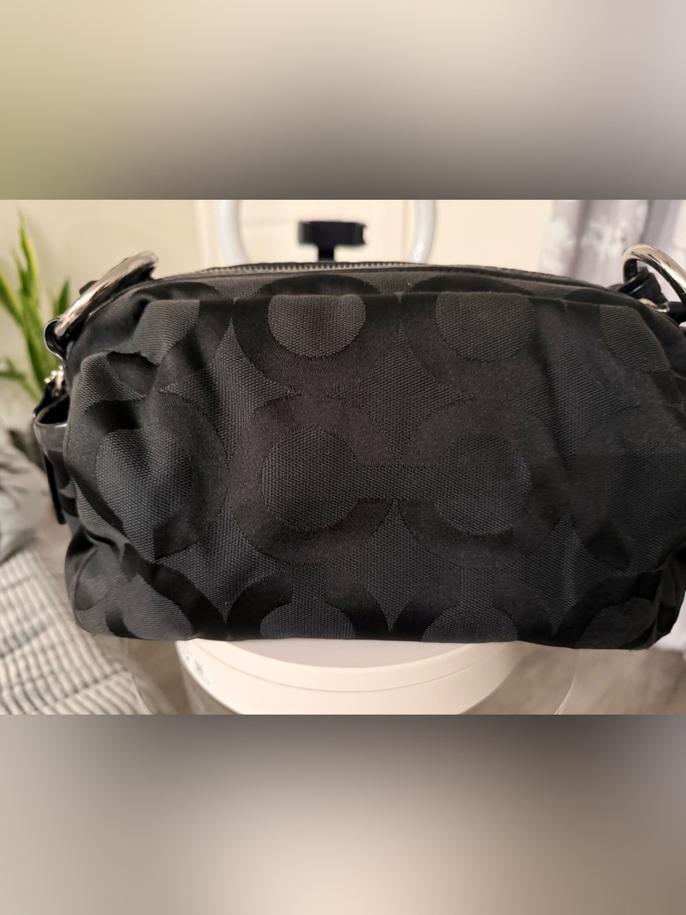 Pre-owned Coach Black Signature Handbag with Leather Trim